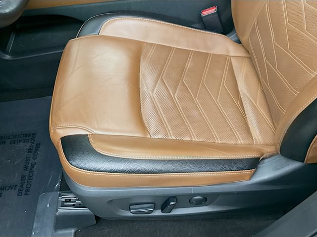 Used 2024 Nissan Pathfinder Platinum w/ Cargo Package FWD image 19