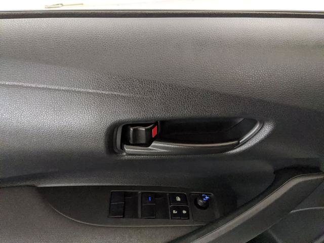 Used 2022 Toyota Corolla LE FWD image 14