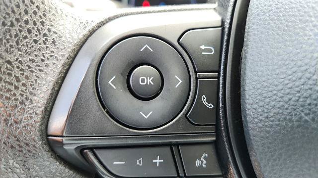 Used 2025 Toyota RAV4 XLE AWD/4WD image 23