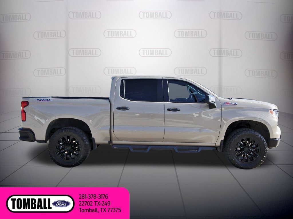 Used 2023 Chevrolet Silverado 1500 LT Trail Boss w/ Protection Package AWD/4WD image 9