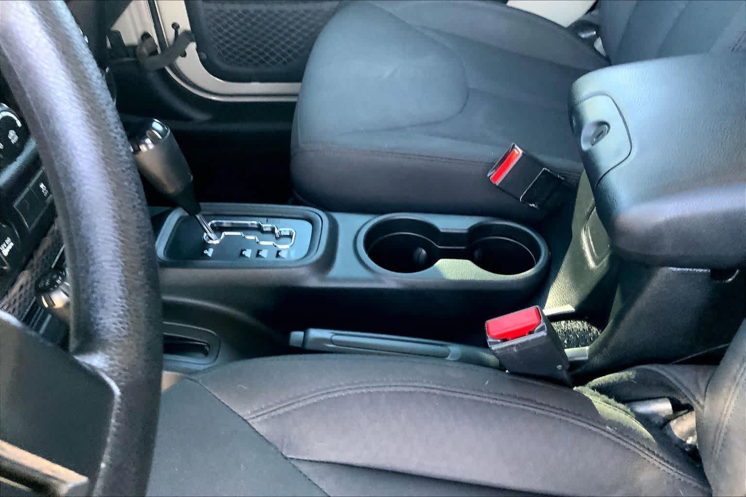 Used 2017 Jeep Wrangler Sport AWD/4WD image 17