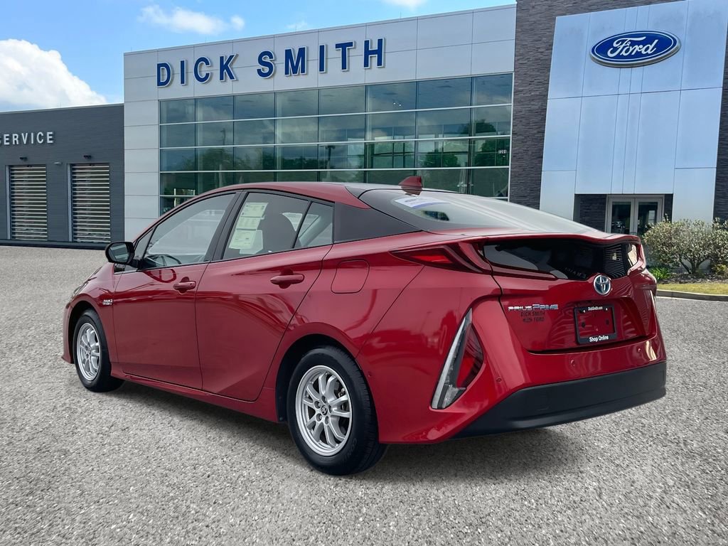 Used 2018 Toyota Prius Prime Advanced video 2