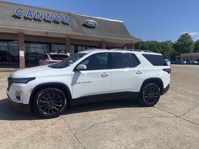 Used 2022 Chevrolet Traverse RS FWD image 1
