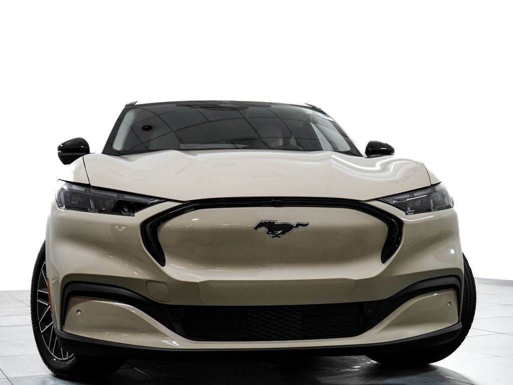 Certified 2025 Ford Mustang Mach-E Premium AWD/4WD image 3