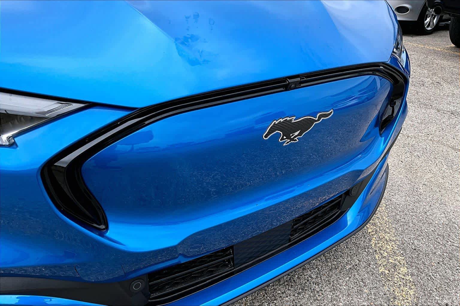 Certified 2025 Ford Mustang Mach-E Premium RWD image 30