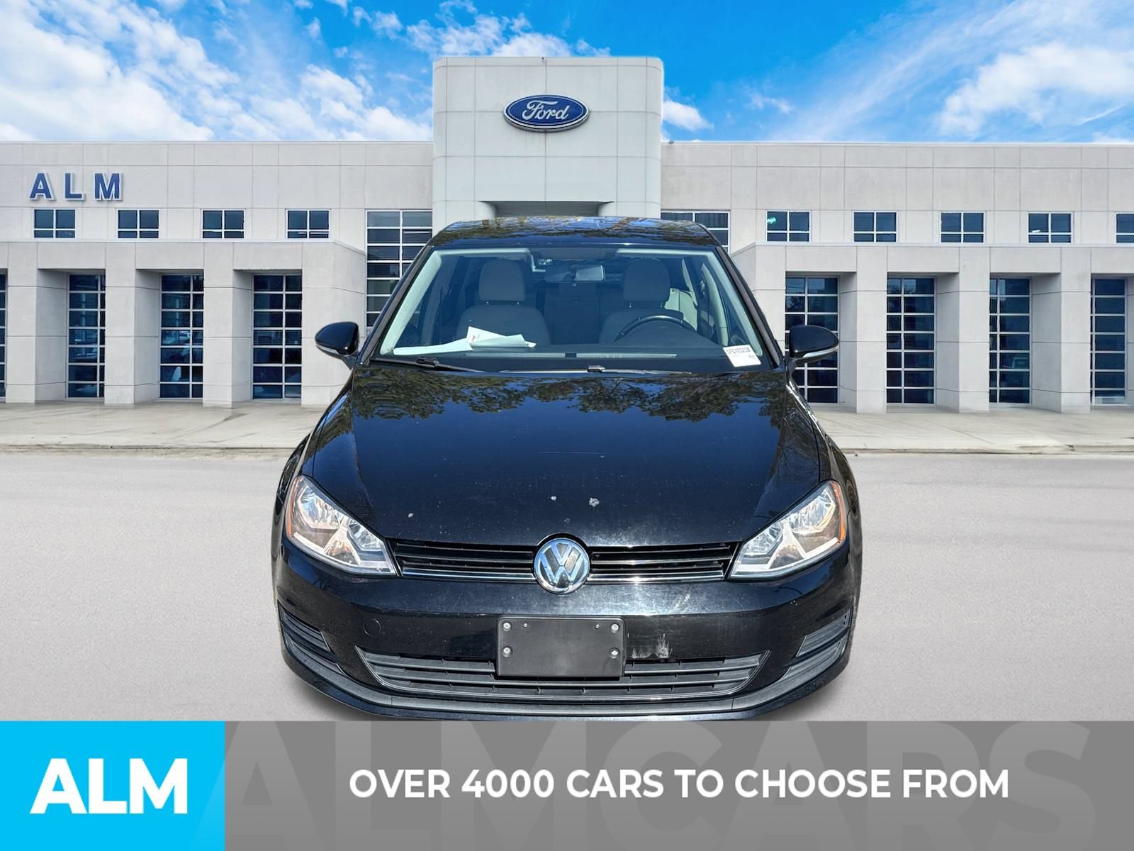 Used 2017 Volkswagen Golf SE video 2