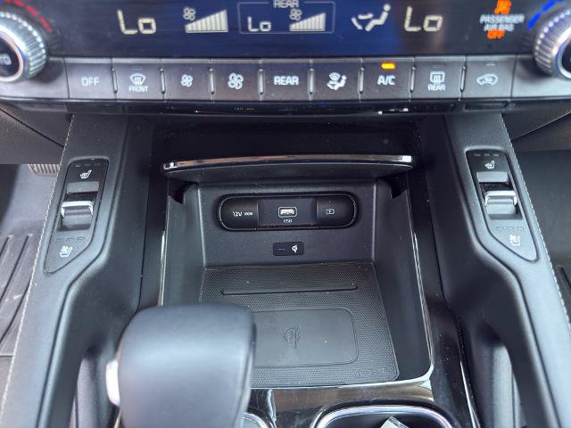 Used 2020 Kia Telluride EX w/ EX Premium Package AWD/4WD image 19