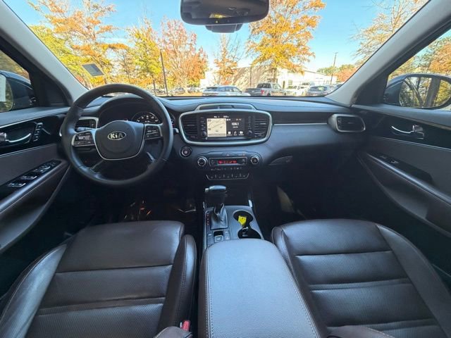 Used 2019 Kia Sorento SX w/ SX Touring Package image 13