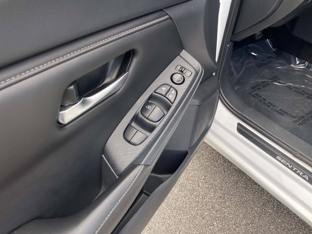 Used 2025 Nissan Sentra SV w/ All-Weather Package FWD image 17