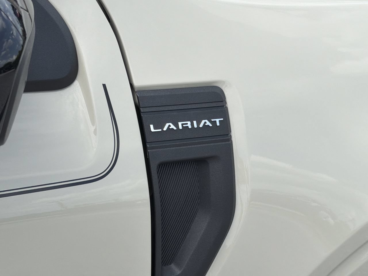 Certified 2024 Ford Maverick Lariat AWD/4WD image 9