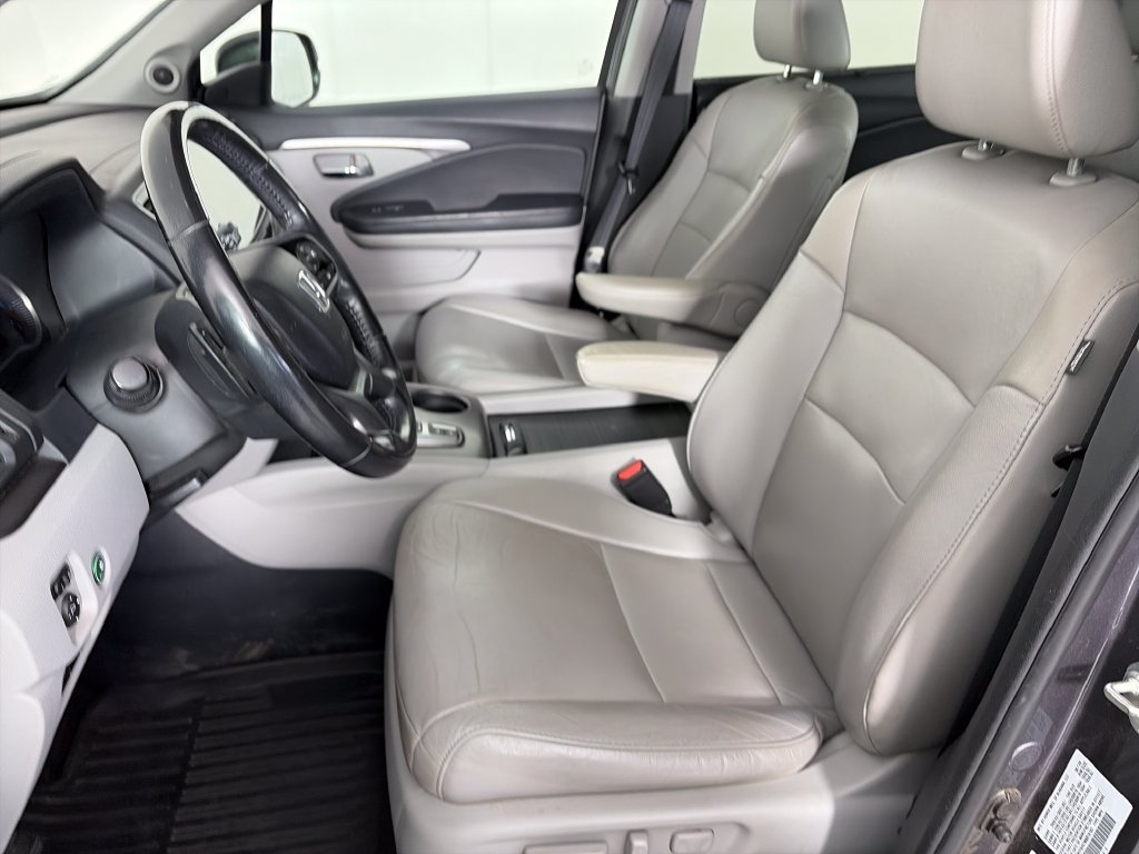 Used 2021 Honda Pilot EX-L image 11