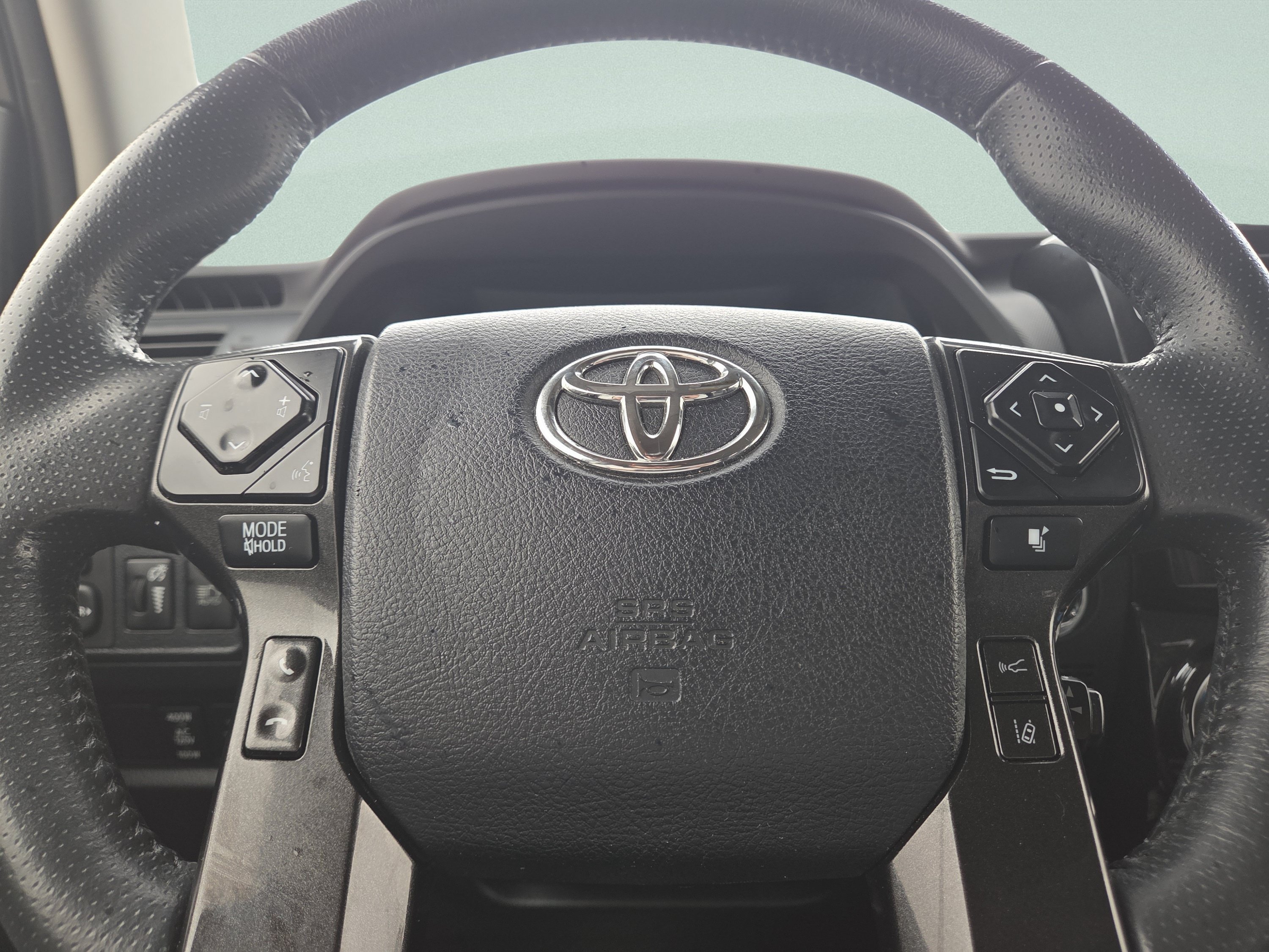 Used 2022 Toyota 4Runner TRD Pro AWD/4WD image 31
