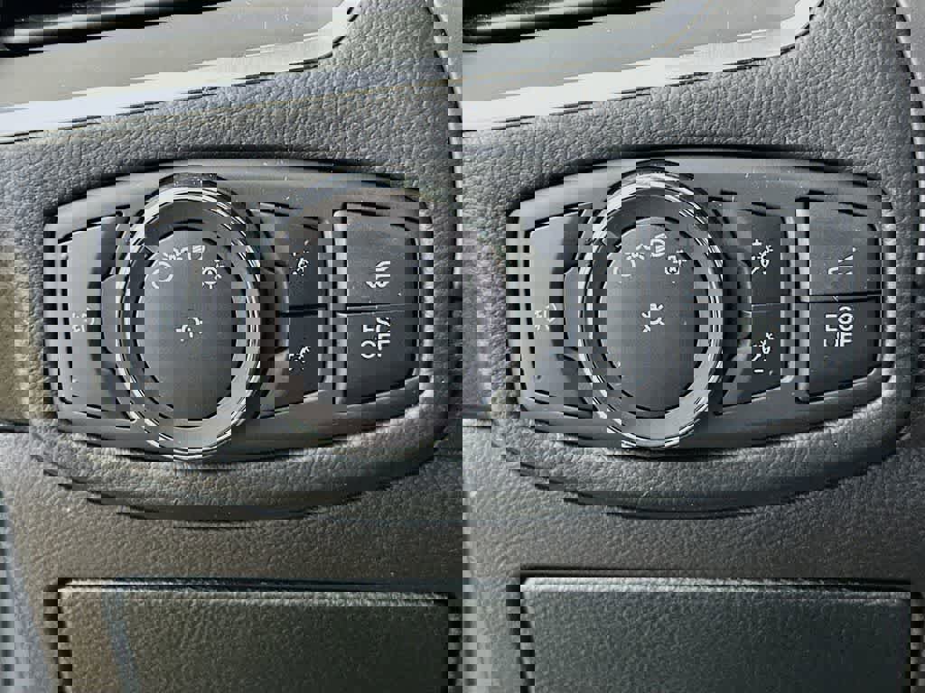 Certified 2019 Ford Edge ST w/ Convenience Package image 27