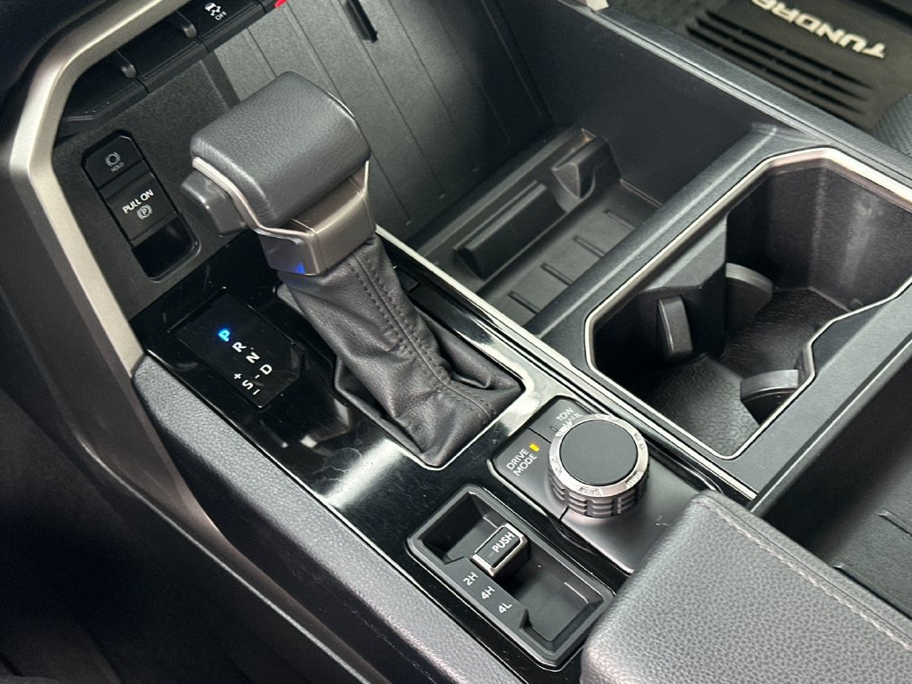 Used 2022 Toyota Tundra SR5 w/ SR5 Premium Package AWD/4WD image 19