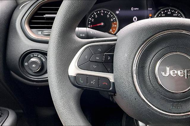 Used 2023 Jeep Renegade Latitude AWD/4WD image 17
