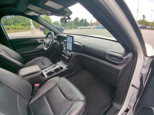 Certified 2023 Ford Explorer ST w/ Equipment Group 401A AWD/4WD image 30