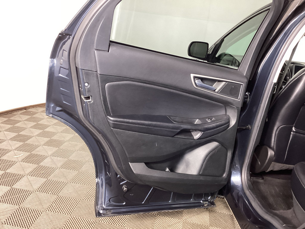 Certified 2023 Ford Edge SEL w/ Convenience Package AWD/4WD image 13