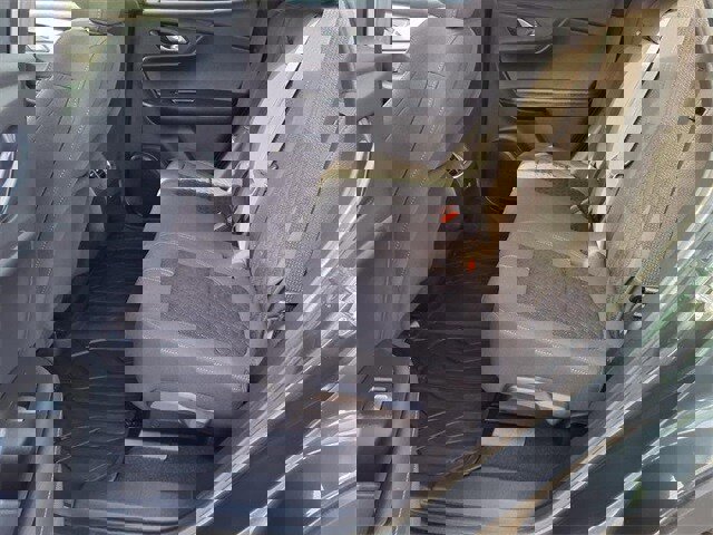 Used 2019 Chevrolet Blazer LT image 11