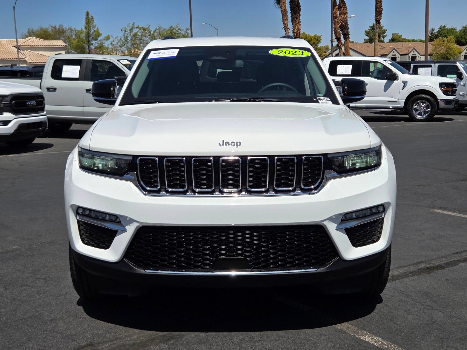 Used 2023 Jeep Grand Cherokee Limited RWD image 8