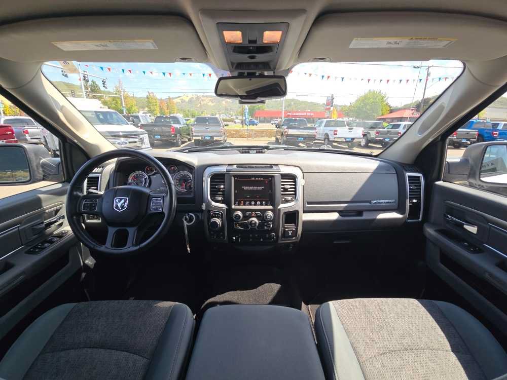 Used 2017 RAM 1500 Big Horn AWD/4WD image 16