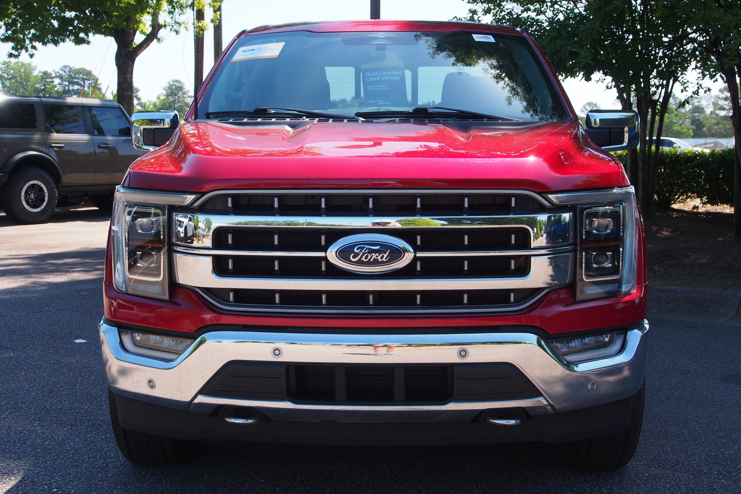 Certified 2023 Ford F150 Lariat w/ Equipment Group 502A High AWD/4WD image 2