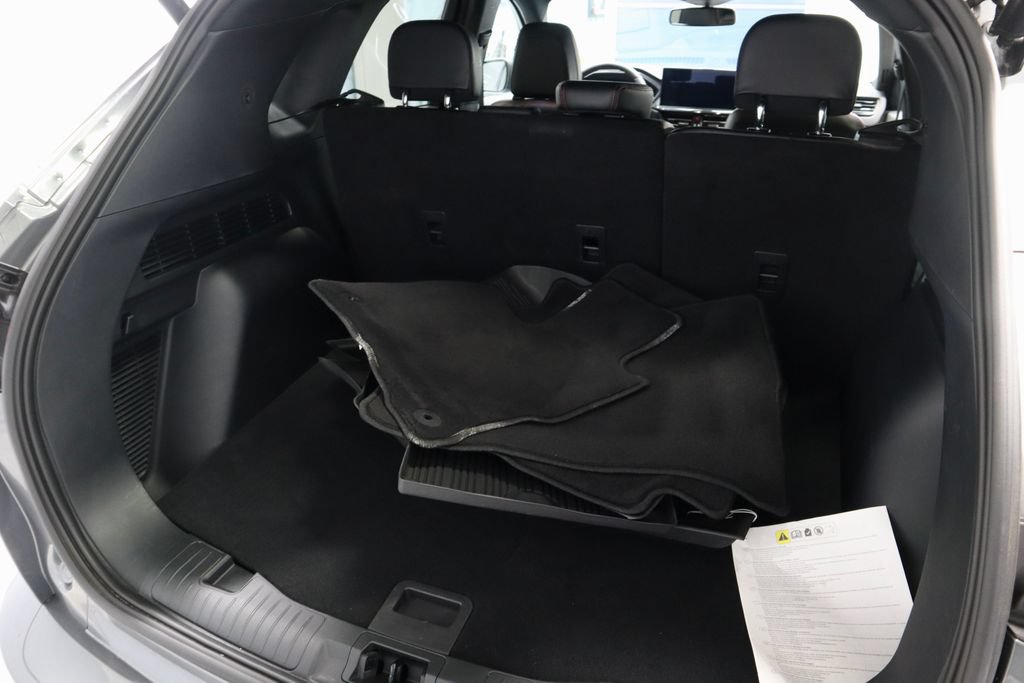 Certified 2025 Ford Escape ST-Line Elite w/ Premium Technology Package AWD/4WD image 14