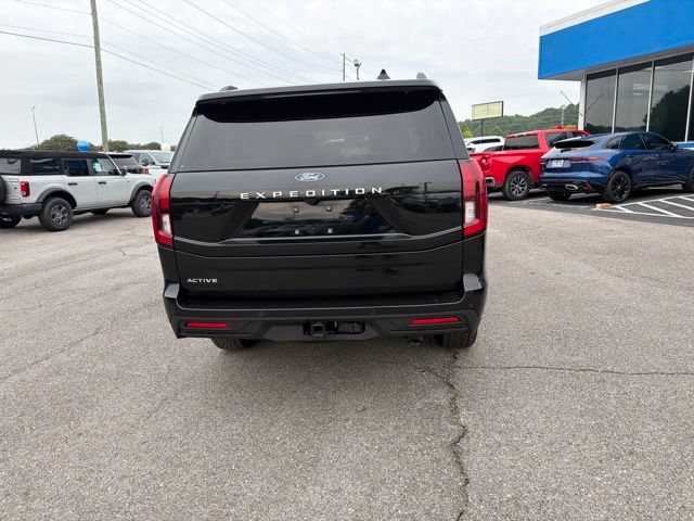 Certified 2025 Ford Expedition Active AWD/4WD image 24