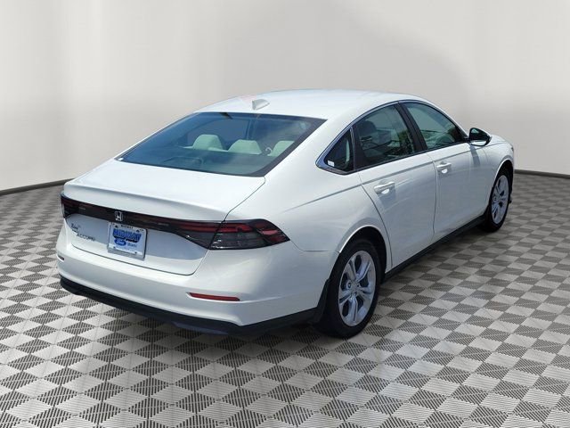 Used 2023 Honda Accord LX image 6