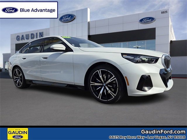 Used 2024 BMW 530i w/ M Sport Package image 7