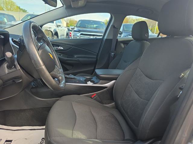Used 2017 Chevrolet Volt LT w/ Comfort Package image 23