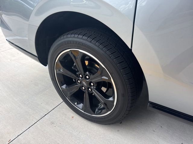 Certified 2024 Ford Expedition Max Limited image 11