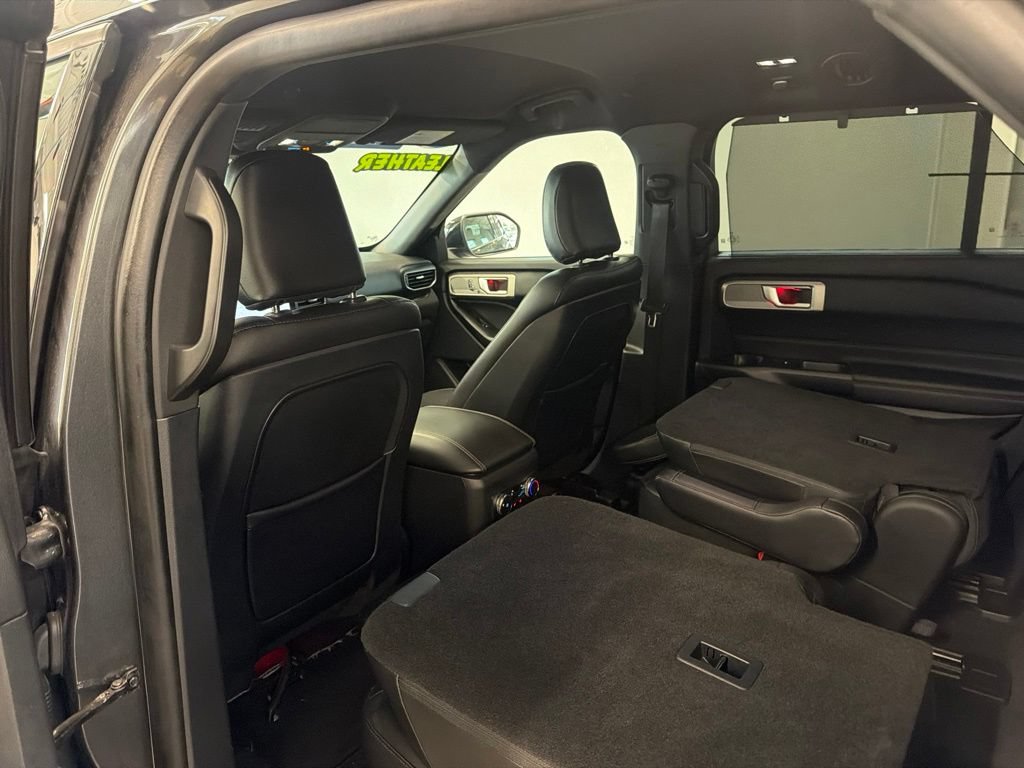 Certified 2020 Ford Explorer Limited w/ Hybrid Equipment Group 310A AWD/4WD image 69