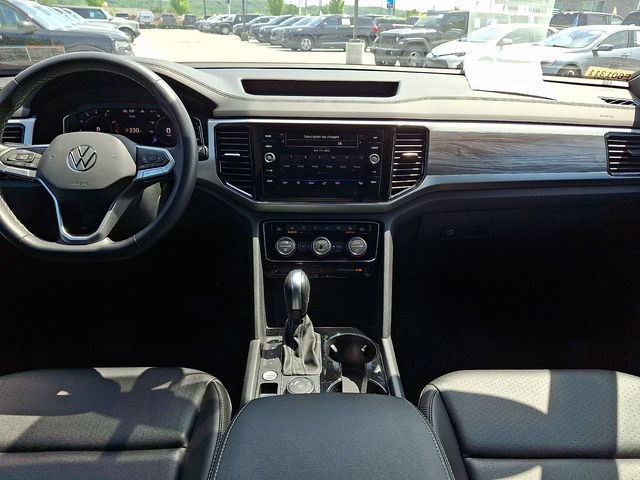 Used 2023 Volkswagen Atlas Cross Sport SE AWD/4WD image 15
