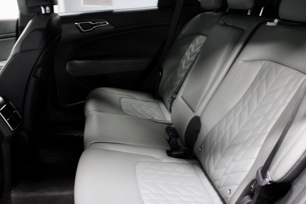 Used 2024 Kia Sportage X-Pro AWD/4WD image 23
