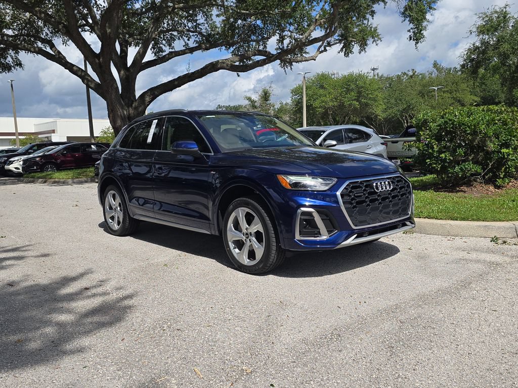 Used 2024 Audi Q5 2.0T Premium Plus AWD/4WD image 2