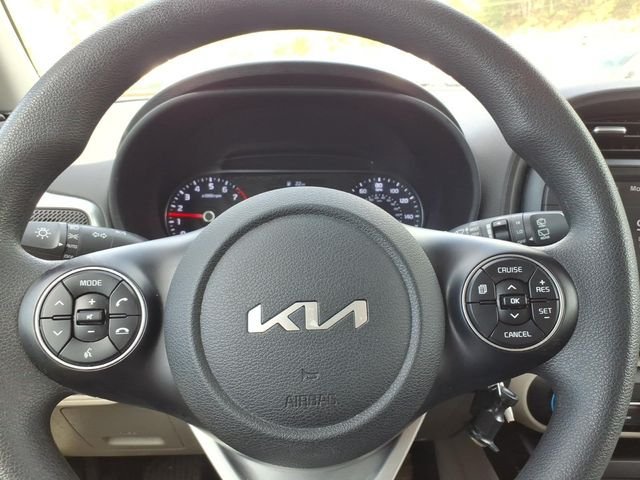 Used 2022 Kia Soul LX w/ Technology Package FWD image 22