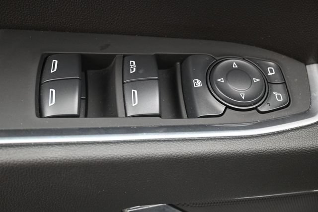Used 2025 GMC Sierra 1500 Elevation AWD/4WD image 7