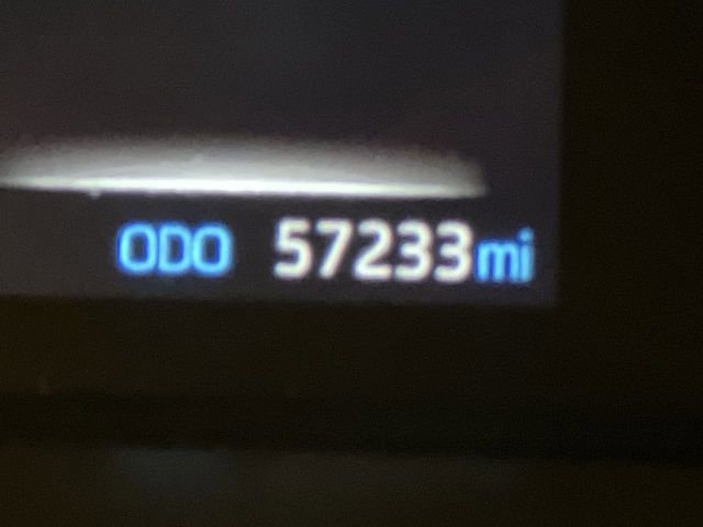 Used 2024 Toyota Sienna XLE image 18