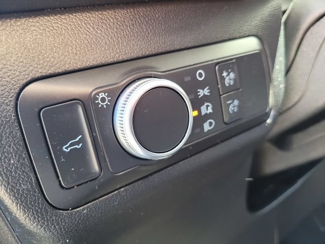 Certified 2022 Ford Escape SE w/ SE Sport Appearance Package FWD image 17