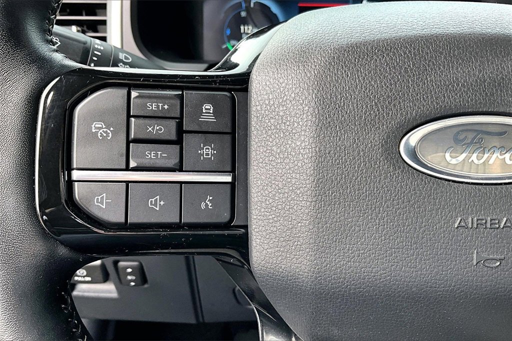 Certified 2022 Ford F150 Lightning Platinum image 19