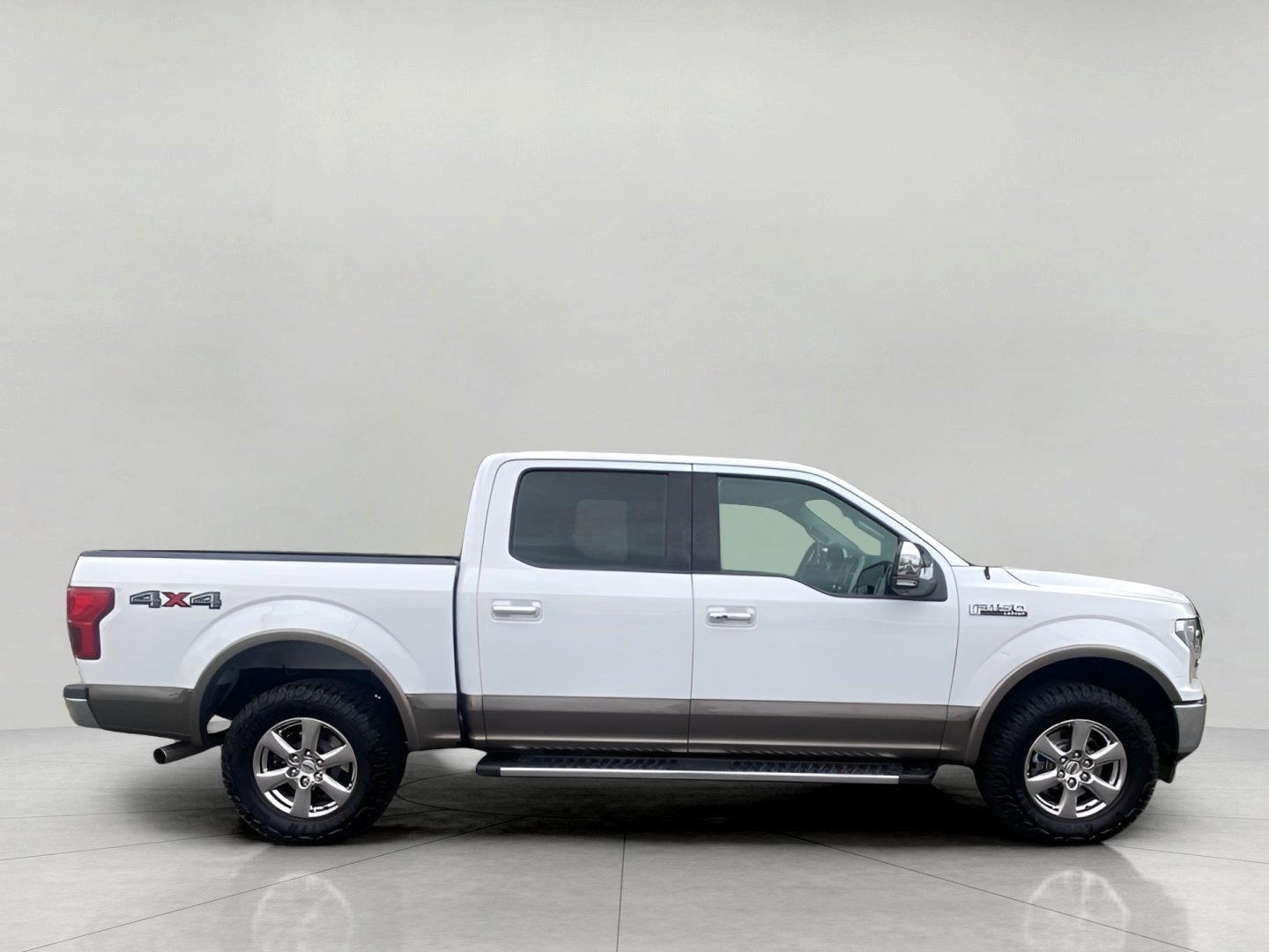 Certified 2020 Ford F150 Lariat w/ Equipment Group 502A Luxury AWD/4WD image 10