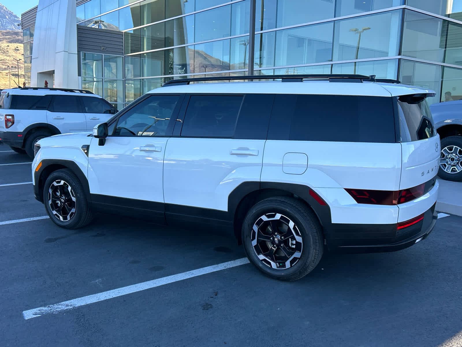 Used 2024 Hyundai Santa Fe SEL image 4