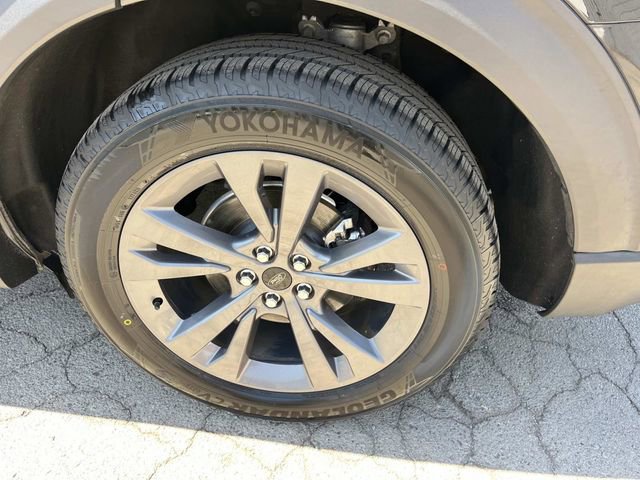 Certified 2023 Ford Explorer XLT w/ Equipment Group 202A AWD/4WD image 14