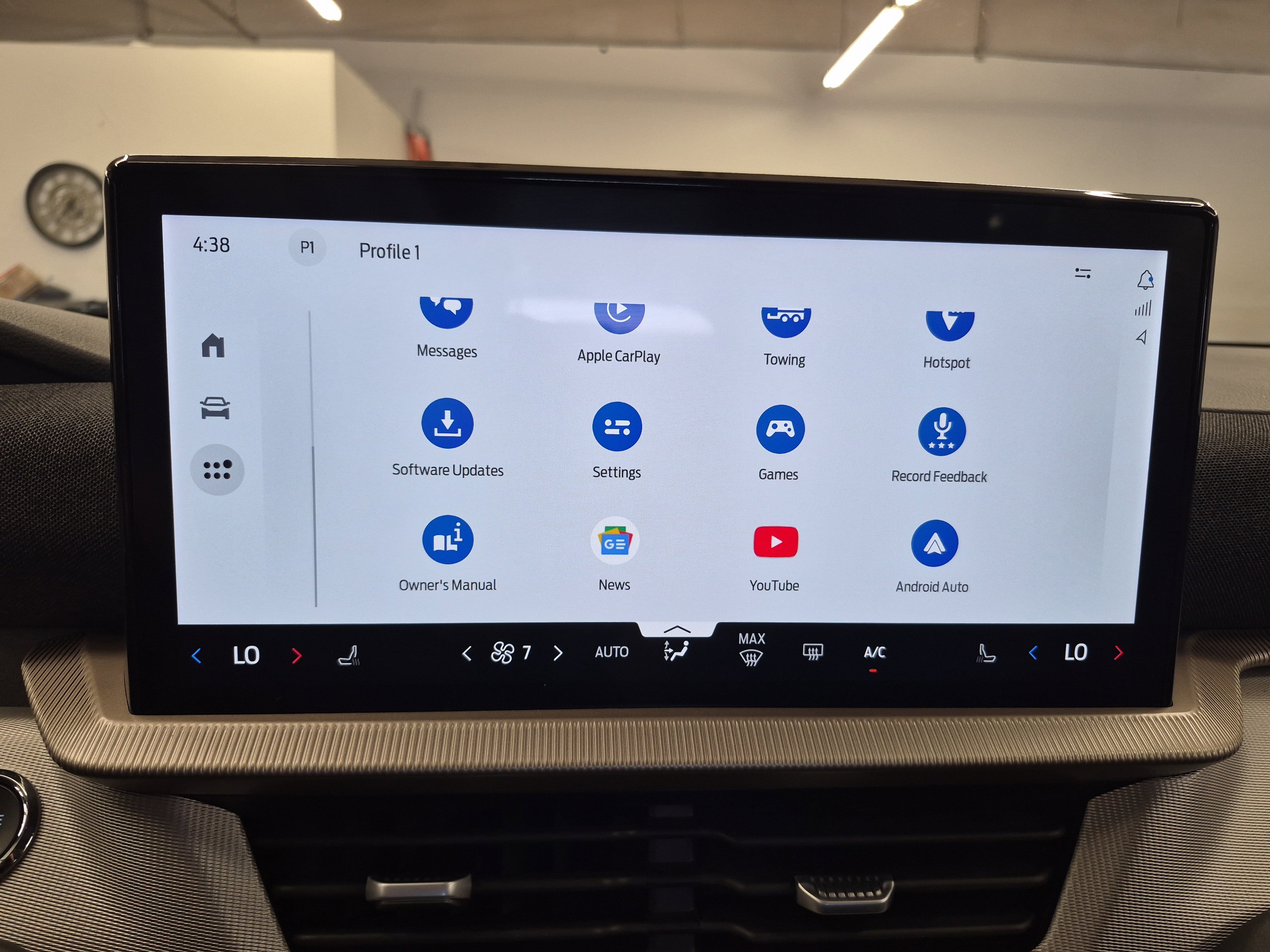 Certified 2025 Ford Explorer Active image 36