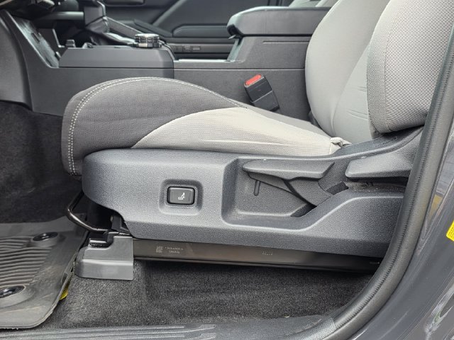 Used 2026 Toyota Tacoma TRD Off-Road AWD/4WD image 15