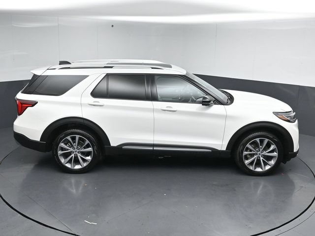 Certified 2025 Ford Explorer Platinum w/ Ultimate Package AWD/4WD image 54