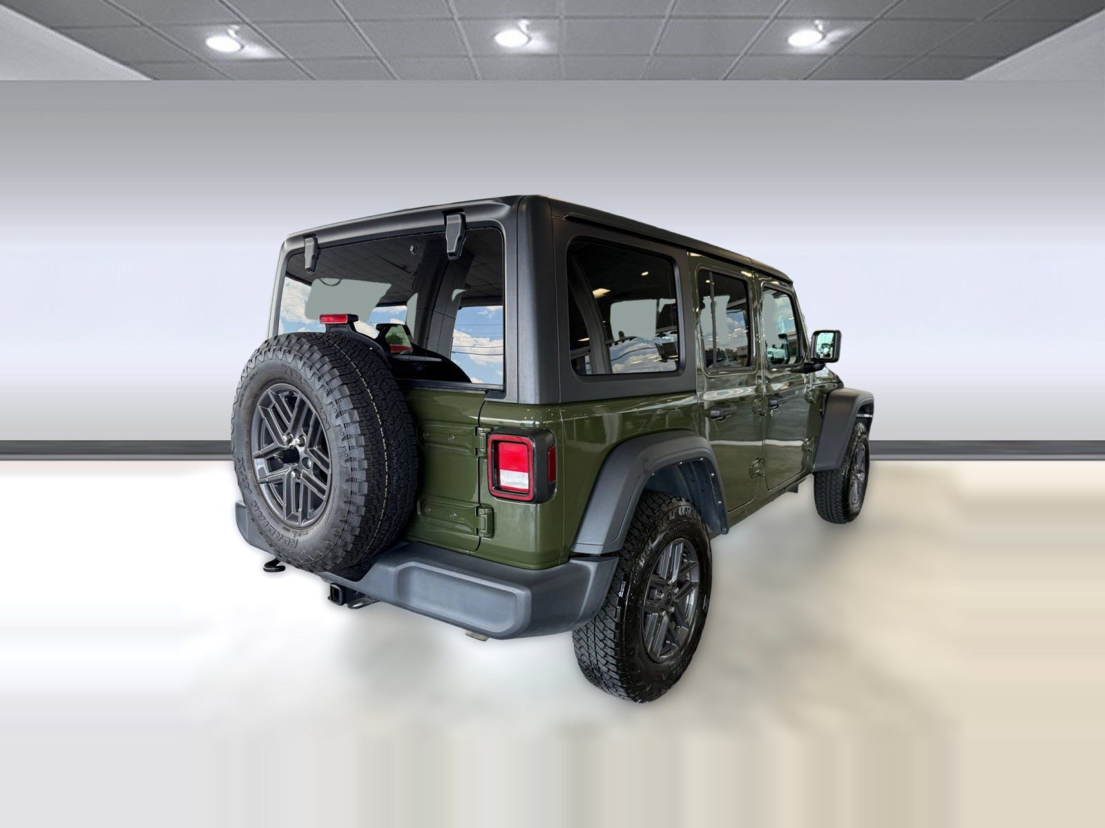 Used 2024 Jeep Wrangler Unlimited Sport AWD/4WD image 9