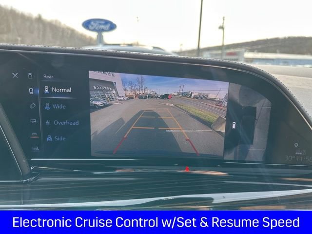 Used 2021 Cadillac Escalade Premium Luxury w/ Driver Assist Tech Package image 31