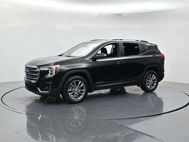 Used 2024 GMC Terrain SLT AWD/4WD image 5