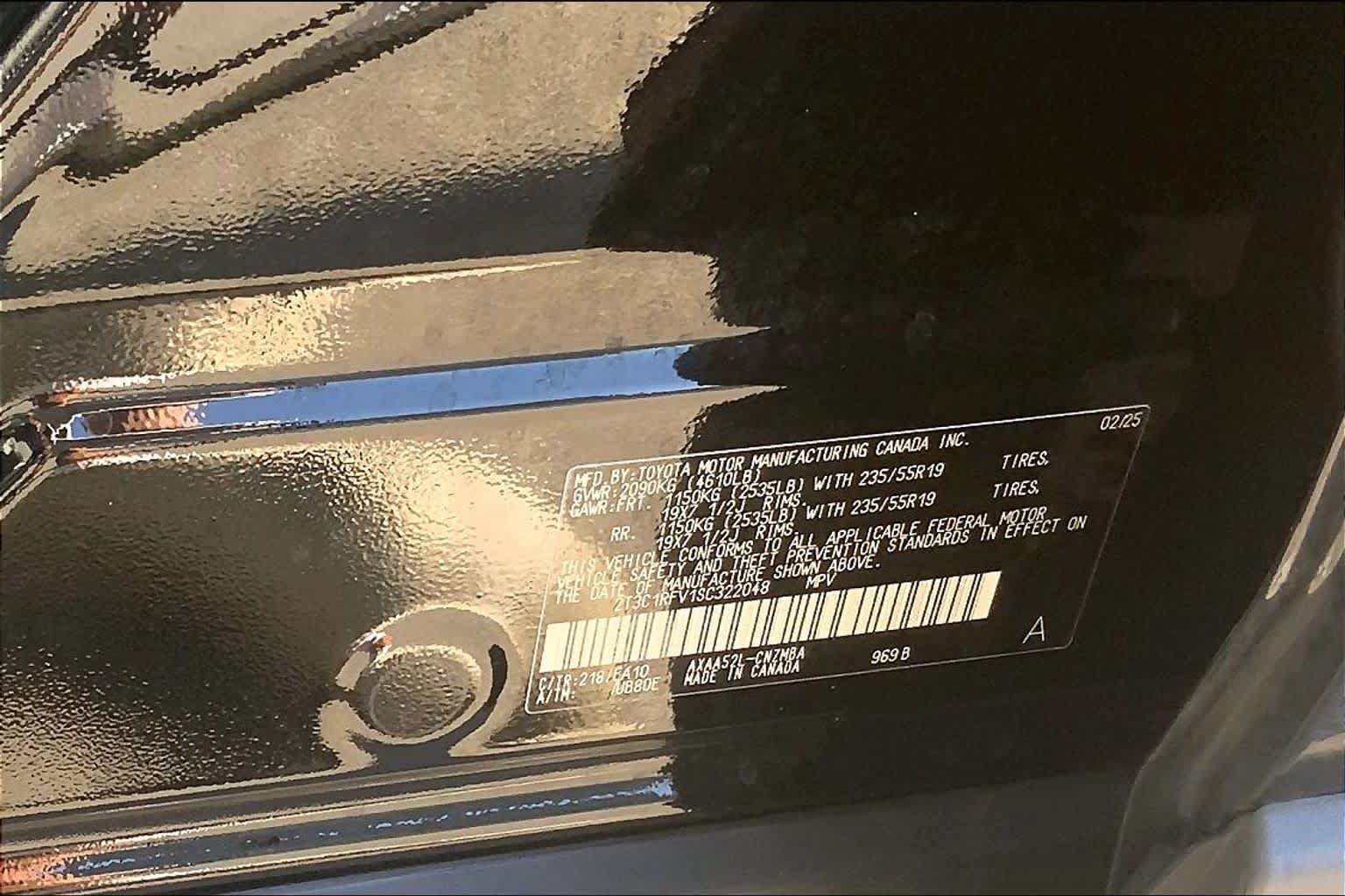 Used 2025 Toyota RAV4 XLE Premium w/ Weather Package FWD image 32